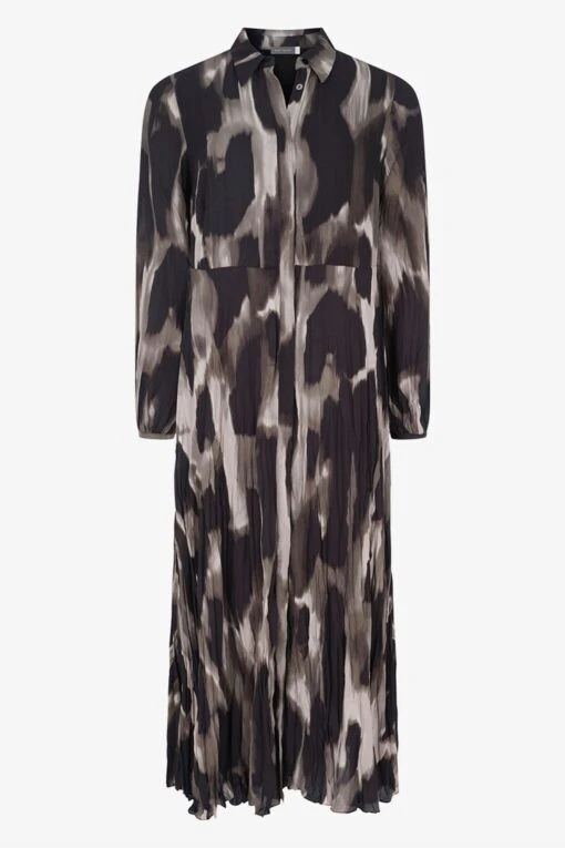 Mint Velvet Nova Print Maxi Shirt Dress -Style Haven Shop 777966s3 scaled