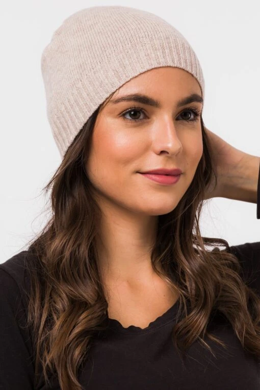 Pure Luxuries London Bowness Cashmere And Merino Wool Beanie Hat -Style Haven Shop M95002s2 scaled