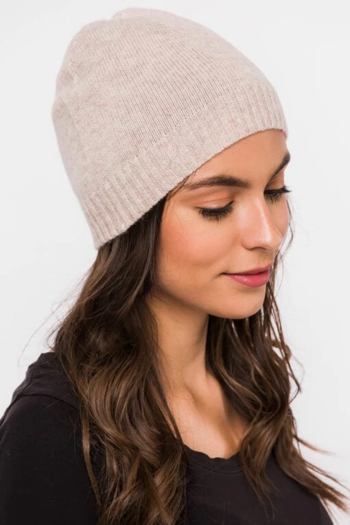Pure Luxuries London Bowness Cashmere And Merino Wool Beanie Hat -Style Haven Shop M95002s3 scaled