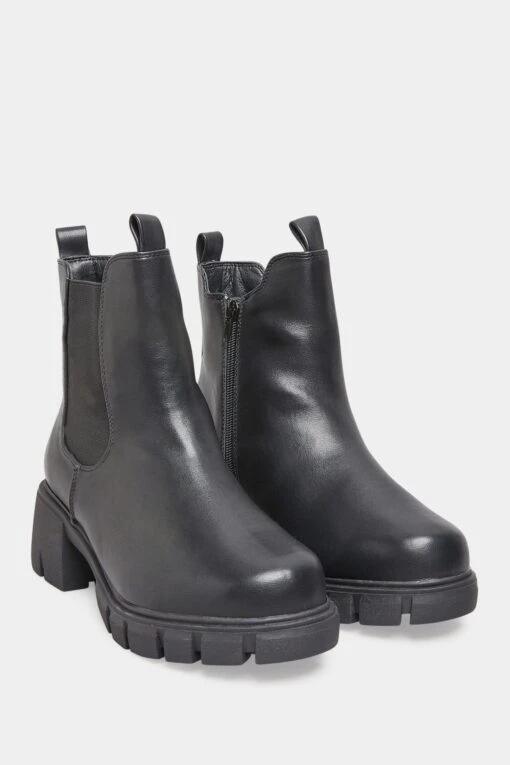 Yours Curve Wide Fit Chunky Sole Chelsea Boots -Style Haven Shop P85993s2 scaled