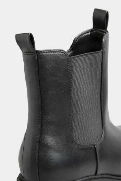 Yours Curve Wide Fit Chunky Sole Chelsea Boots -Style Haven Shop P85993s5 scaled