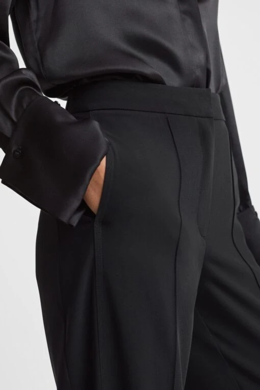 Reiss Aleah Pull On Trousers -Style Haven Shop U08648s4 scaled
