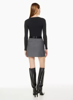 Formarib V-neck Longsleeve Bodysuit -Style Haven Shop f22 01 a01 101200 1274 on d