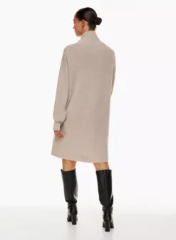 Maclean Dress -Style Haven Shop f22 01 a08 103661 11561 on e