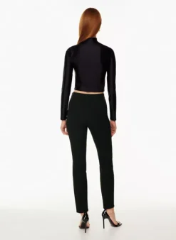 Satinette Mockneck Longsleeve -Style Haven Shop s23 01 a01 105119 1274 on e