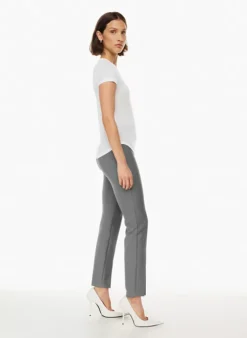 Gramercy T-shirt -Style Haven Shop s23 01 a01 109006 1275 on d